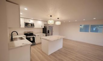 457 Aleo Pl, Kahului, HI 96732