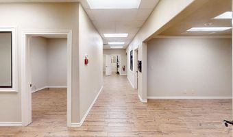 1200 NE Mustang Dr, Andrews, TX 79714