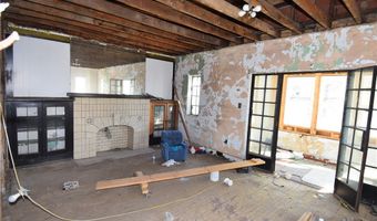 1132 Main St, Aliquippa, PA 15001