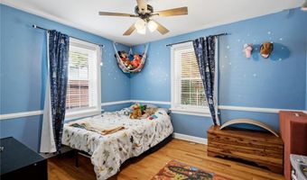 6329 Darlow Dr, Affton, MO 63123