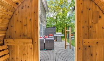 3305 Mountain Terrace Dr, Blakeslee, PA 18610
