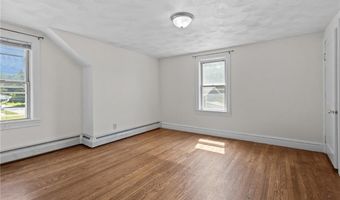 58 Perkins Ave, Cranston, RI 02910