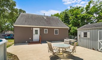 417 Main St, Bayville, NJ 08721