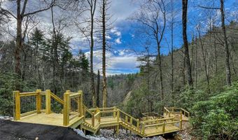 159 Saratay Falls Dr, Cashiers, NC 28717