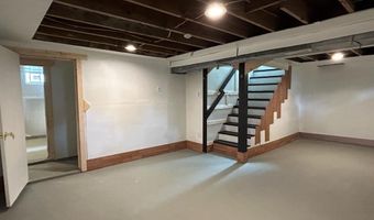 3210 Clifton Ave, Alton, IL 62002
