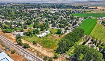 1385 S Shilling Ave, Blackfoot, ID 83221