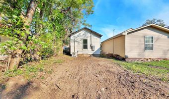 431 E Broadway Ave, Augusta, KS 67010