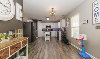 1398 N Gregg Dr, Albany, IN 47320