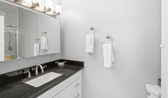 4053 WEDGEWOOD Rd, Allentown, PA 18104