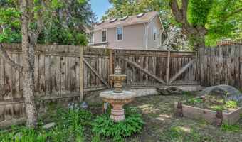 155 Central Ave, Ashland, OR 97520