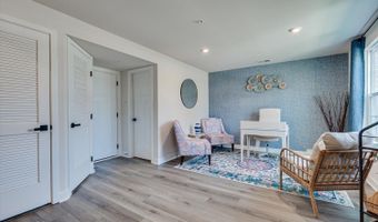 220 Anchor Way 3820, Aberdeen, NJ 07721
