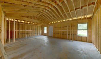 101 LLOYD HENDERSON Rd, Beebe, AR 72012