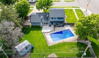 999 Elm Dr, Apple Valley, MN 55124