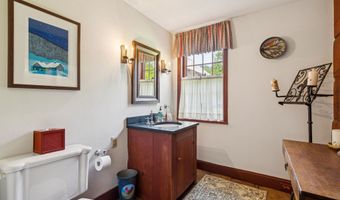 719 Walker Hill Rd, Barnard, VT 05031