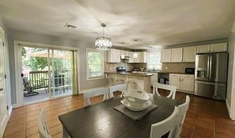 18 Calef St 1, Cranston, RI 02920