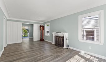 695 Budlong, Adrian, MI 49221