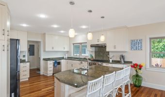 58-201 Napoonala Pl, Haleiwa, HI 96712