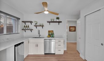 66 Laumakani Loop, Kihei, HI 96753