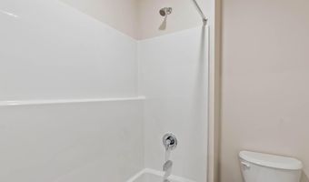 61175 Splendor Ln, Bend, OR 97702