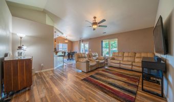 3388 Oak St, Anderson, CA 96007