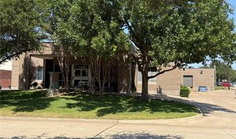4393 Sunbelt Dr, Addison, TX 75001