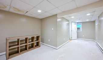 59 Orchard Dr, Cumberland, RI 02864