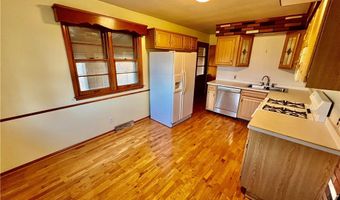 3895 Avalon Ct, Austintown, OH 44515