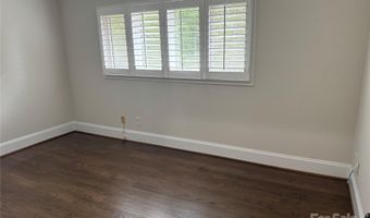 4909 Torrey Pines Ct, Charlotte, NC 28226