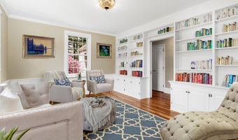 19 Pinnacle Rd, Amherst, NH 03031