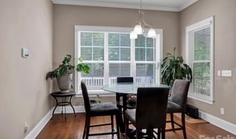 242 Wren Creek Cir, Blythewood, SC 29016