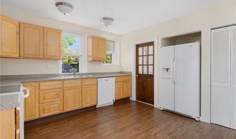1 Columbia Ave, Jamestown, RI 02835