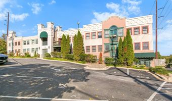 37 Hiawassee St W305, Asheville, NC 28801