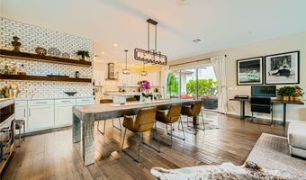 10313 Jade Point Dr, Las Vegas, NV 89135
