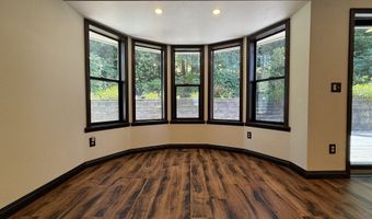 936 HELEN Ln, Brookings, OR 97415