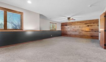 11614 Laketowne Vw, Albertville, MN 55301