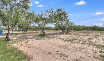 301 County Road 146, Alice, TX 78332
