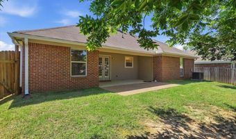 203 Edgewater Branch Dr, Brandon, MS 39042