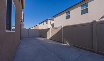 10605 RHODES Ln, Spring Valley, CA 91978