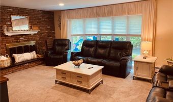 643 Middle Rd, East Greenwich, RI 02818