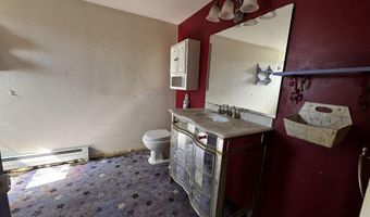 406-408 Gage St, Bennington, VT 05201