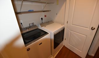 20425 CODMAN Dr, Ashburn, VA 20147