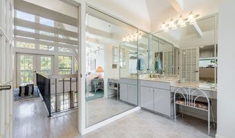 19650 N River Rd, Alva, FL 33920