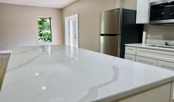 803 Spyglass Hill Dr, Bedford, IN 47421