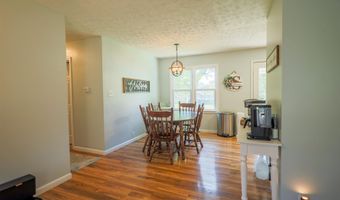 504 Southwood Dr, Bedford, IN 47421