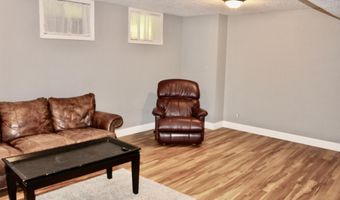 1323 Wisconsin Cir, Ames, IA 50014