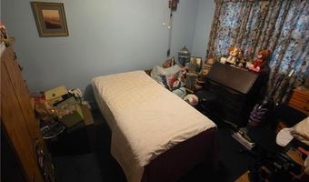 95 Angell Ave, North Providence, RI 02911