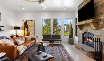 1719 Midfield St, Bozeman, MT 59715