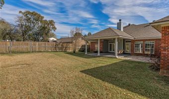 116 Sherwood Dr, Benton, LA 71006