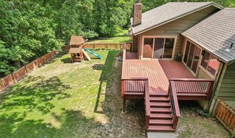 1520 Ploma Dr, Ballwin, MO 63021