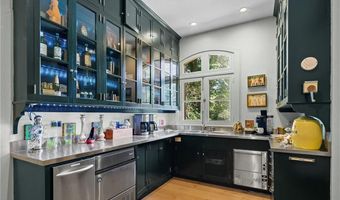 601 Bellevue Ave, Newport, RI 02840